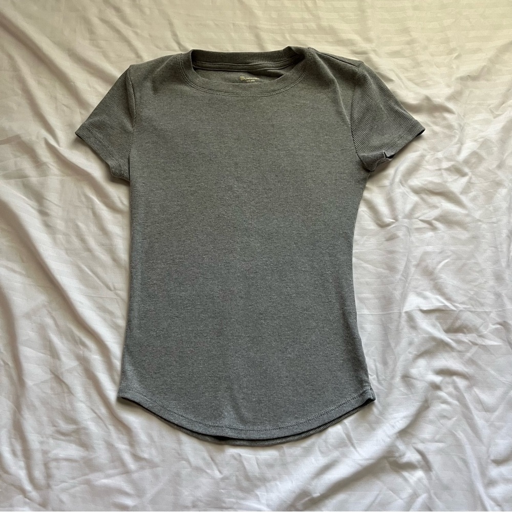 No Boundaries Gray Short Sleeve Tee